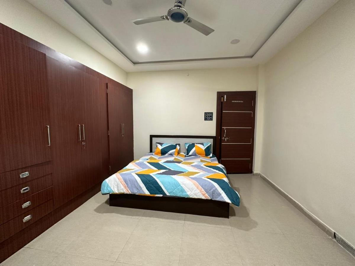 Sunrays - Unique 3Bhk In The Heart Of The City Gwalijar Zewnętrze zdjęcie
