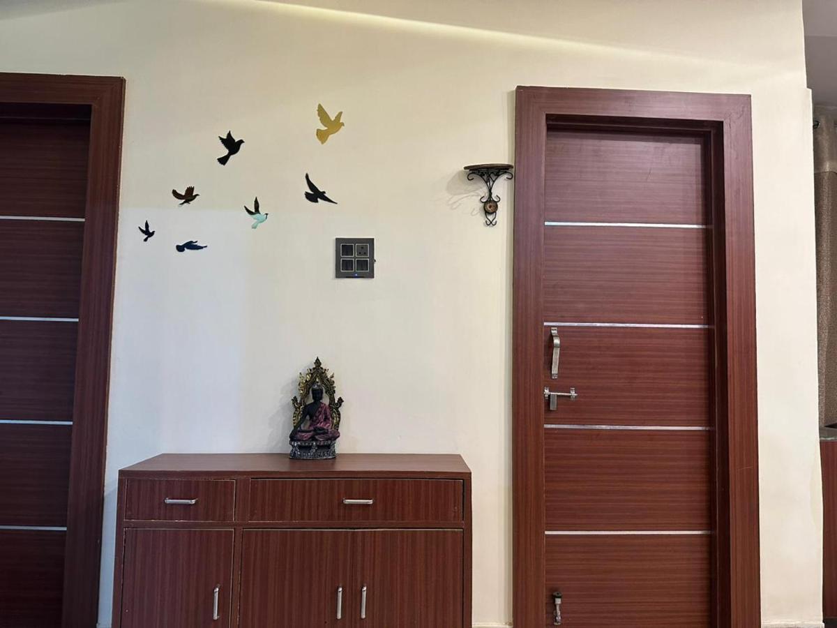 Sunrays - Unique 3Bhk In The Heart Of The City Gwalijar Zewnętrze zdjęcie